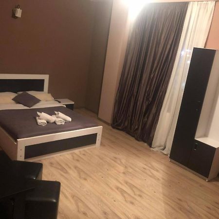 Hotel Polo Tbilisi Bagian luar foto