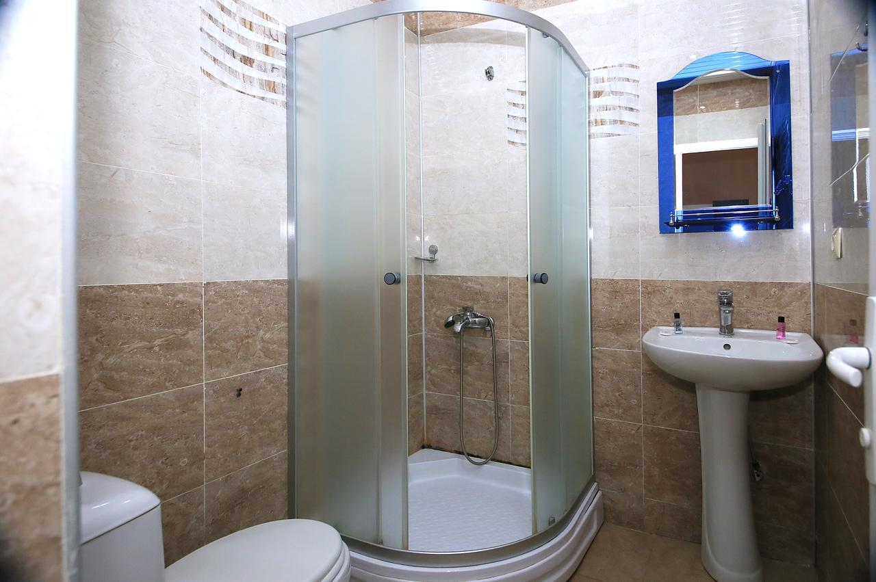 Hotel Polo Tbilisi Bagian luar foto