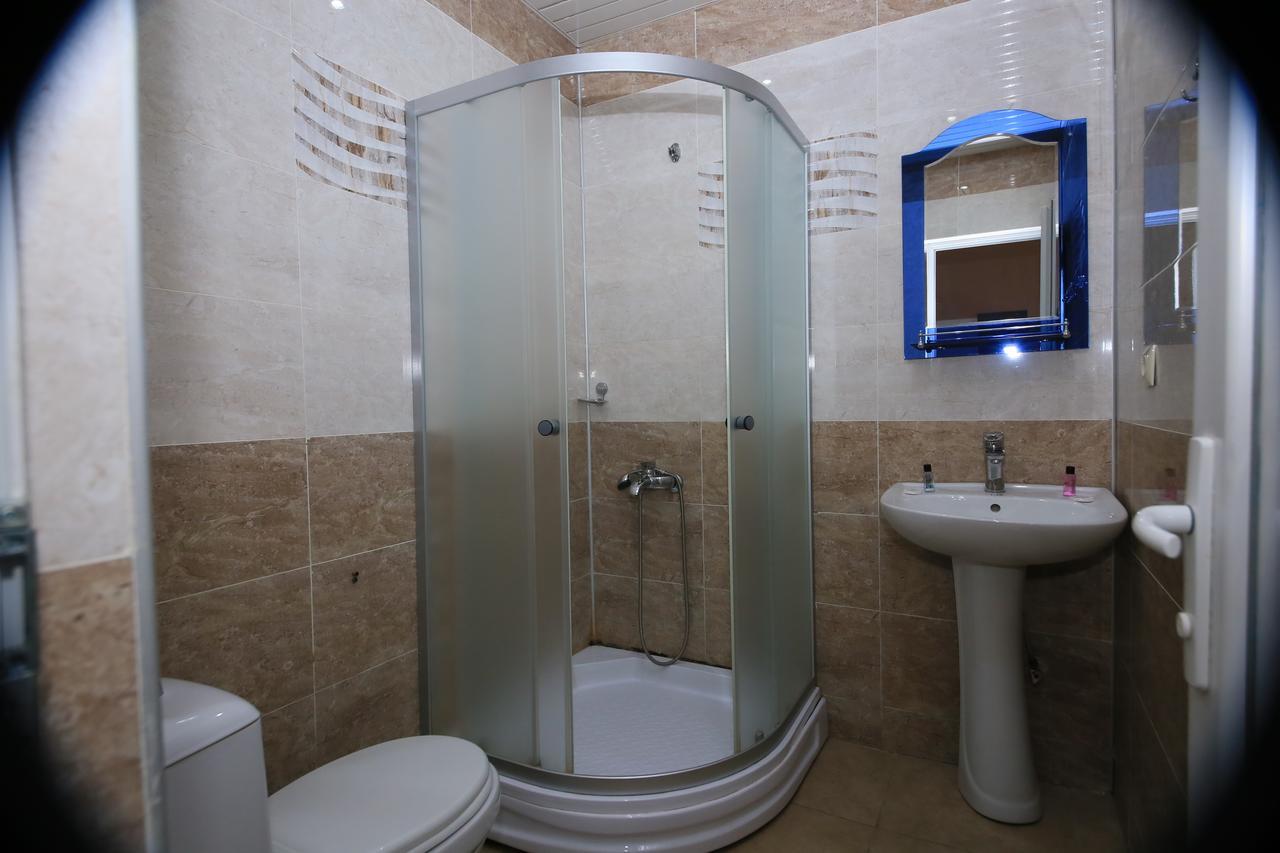 Hotel Polo Tbilisi Bagian luar foto